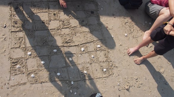 Shell & Stone Draughts